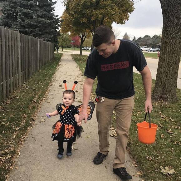 Meet your Posher, Jon - Picture 1 of 1